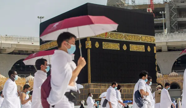 10 Nights 4 Star December Umrah Package