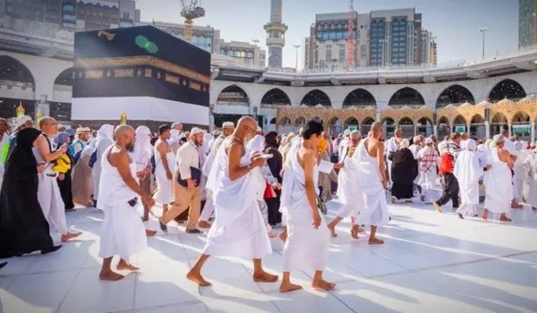 7 Nights 4 Star December Umrah Package