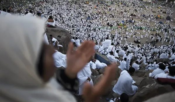 12 Nights 4 Star December Umrah Package